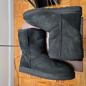 Men's Black Ugg boots